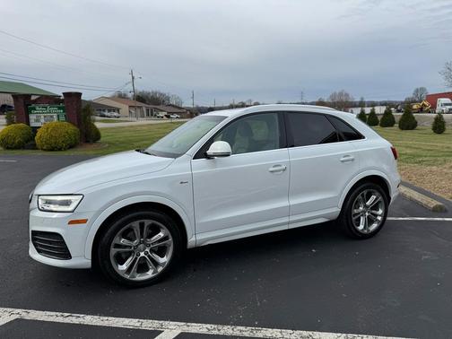 2018 Audi Q3 Premium Plus quattro