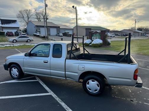 2000 Toyota Tacoma Xtracab