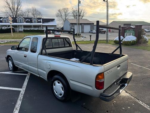 2000 Toyota Tacoma Xtracab