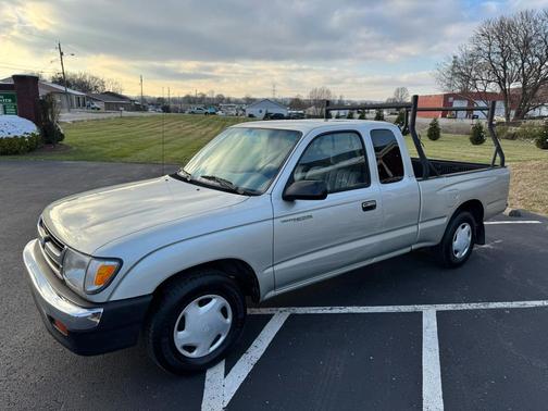 2000 Toyota Tacoma Xtracab