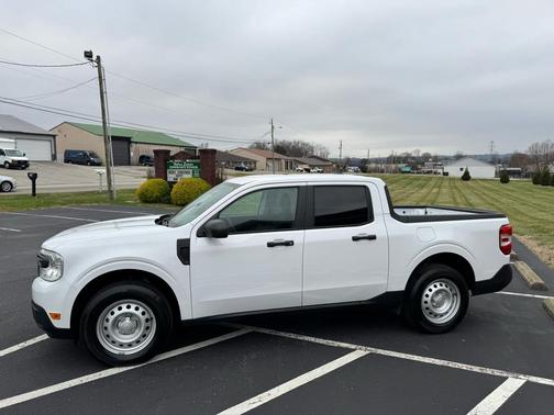 2022 Ford Maverick XL