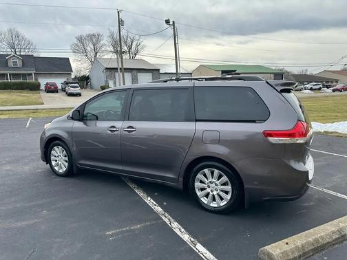 2011 Toyota Sienna Limited