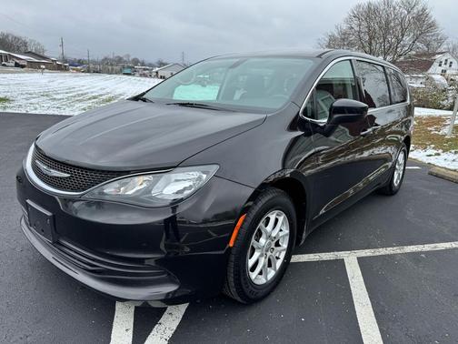 2018 Chrysler Pacifica LX