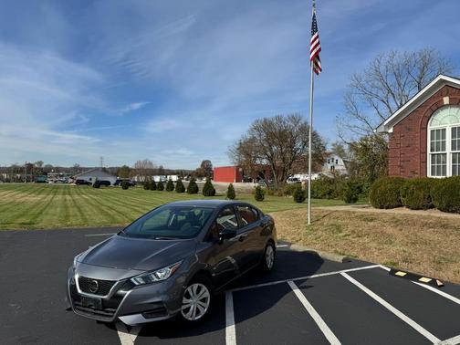 2021 Nissan Versa 1.6 S