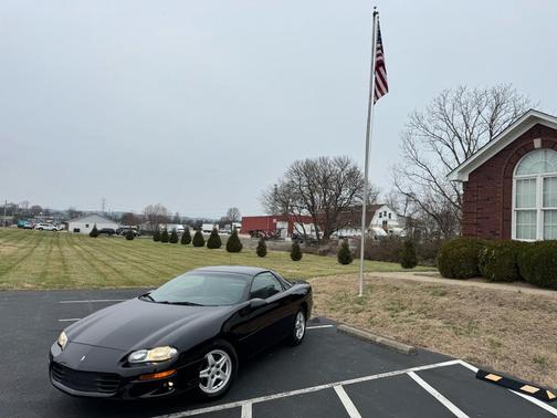 1999 Chevrolet Camaro Base
