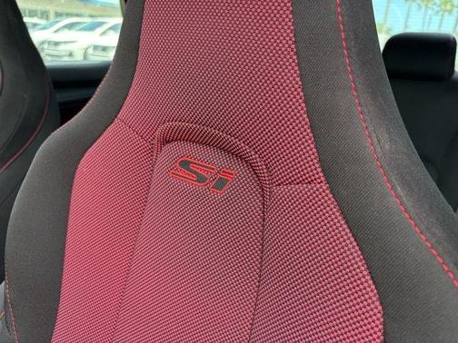 2022 Honda Civic Si Base