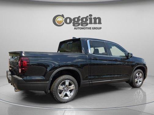 Crystal Black Pearl 2026 Honda Ridgeline RTL