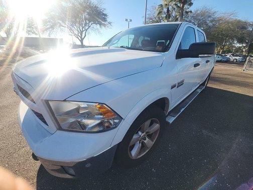 2014 RAM 1500 SLT