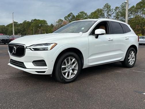 2019 Volvo XC60 T5 Momentum