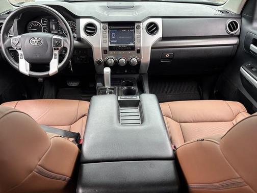 2019 Toyota Tundra SR5