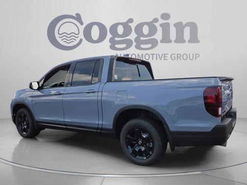 Sonic Gray Pearl 2026 Honda Ridgeline Black Edition