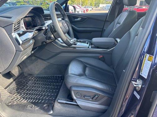 2021 Audi Q7 55 Prestige