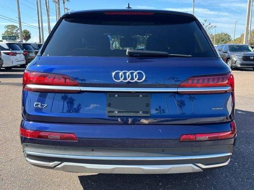 2021 Audi Q7 55 Prestige