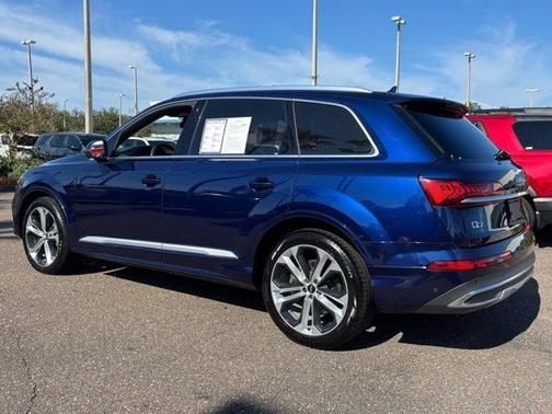 2021 Audi Q7 55 Prestige