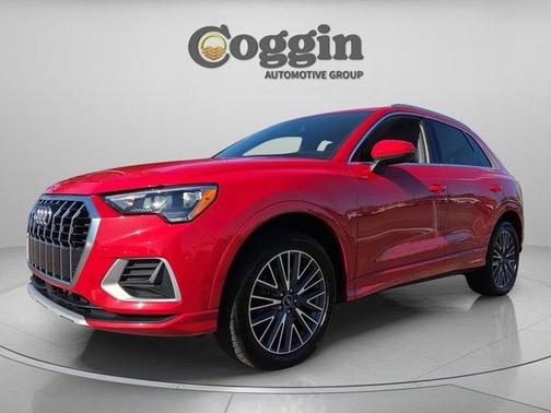 2022 Audi Q3 40 Premium