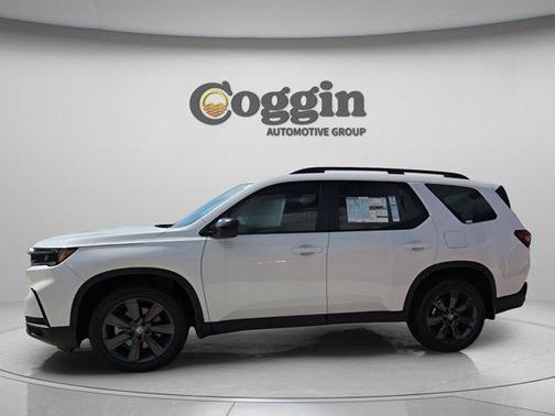 Platinum White Pearl 2025 Honda Pilot Sport