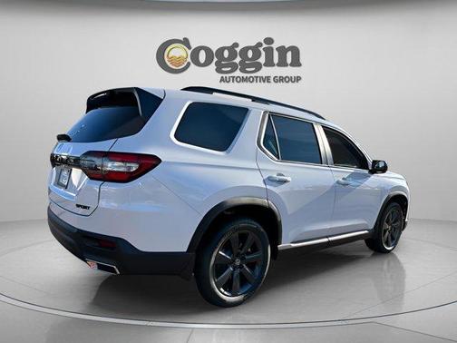 2025 Honda Pilot Sport