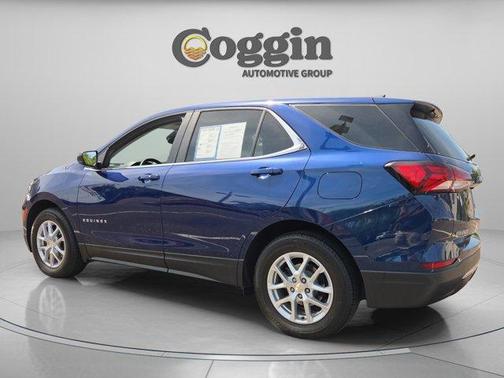 Blue Glow Metallic 2023 Chevrolet Equinox 1LT