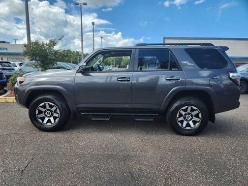 2022 Toyota 4Runner TRD Off Road
