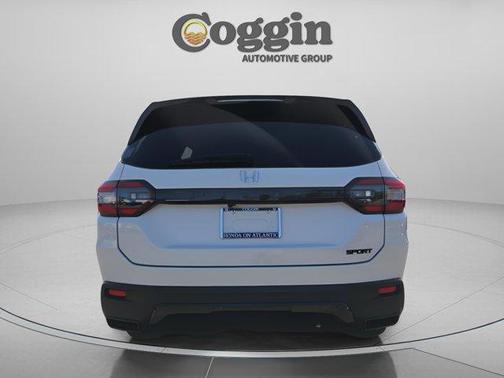 Platinum White Pearl 2026 Honda Pilot Sport