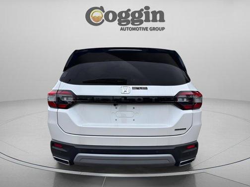 2025 Honda Pilot Touring+