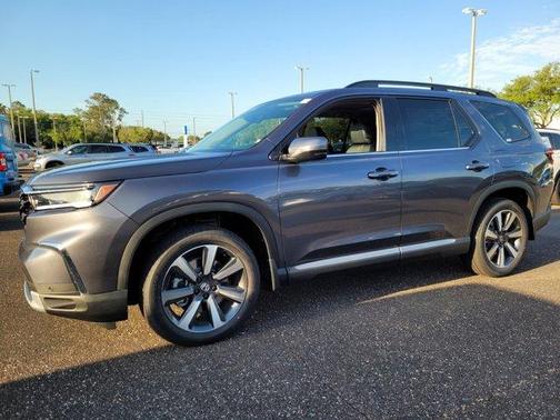 2025 Honda Pilot Touring