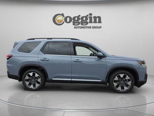 Sonic Gray Pearl 2026 Honda Pilot Elite