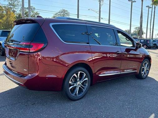 2021 Chrysler Pacifica Pinnacle