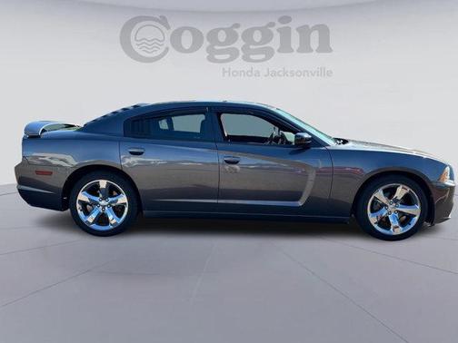 2014 Dodge Charger SXT