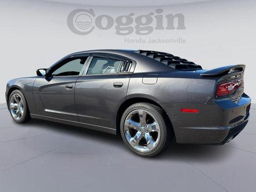 2014 Dodge Charger SXT