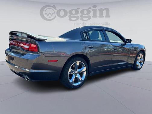 2014 Dodge Charger SXT
