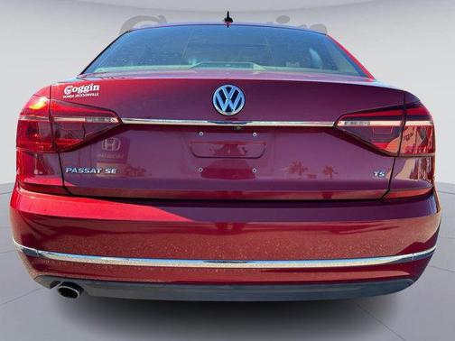 2018 Volkswagen Passat 2.0T SE