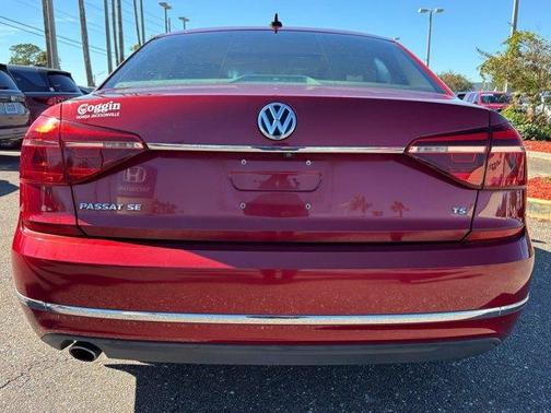 2018 Volkswagen Passat 2.0T SE