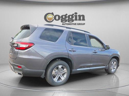 Modern Steel Metallic 2026 Honda Pilot EX-L