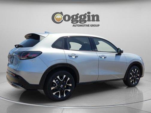 Solar Silver Metallic 2026 Honda HR-V EX-L