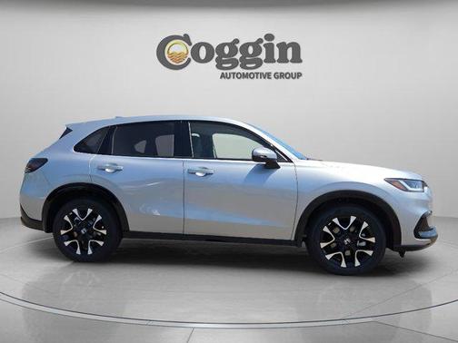 Solar Silver Metallic 2026 Honda HR-V EX-L