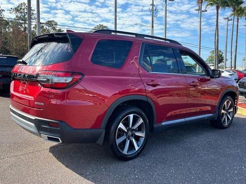 2023 Honda Pilot Touring