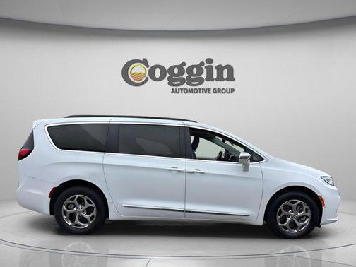 2022 Chrysler Pacifica Limited