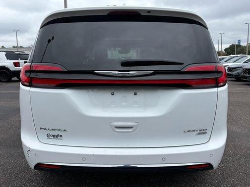 2022 Chrysler Pacifica Limited