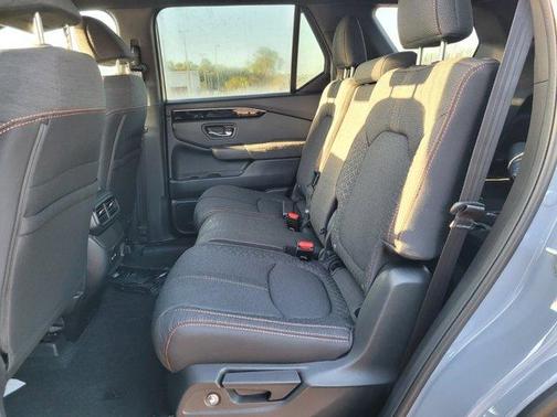 2025 Honda Pilot Sport