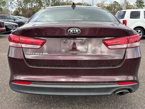 2018 Kia Optima LX