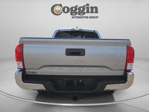 Silver Sky Metallic 2017 Toyota Tacoma SR5