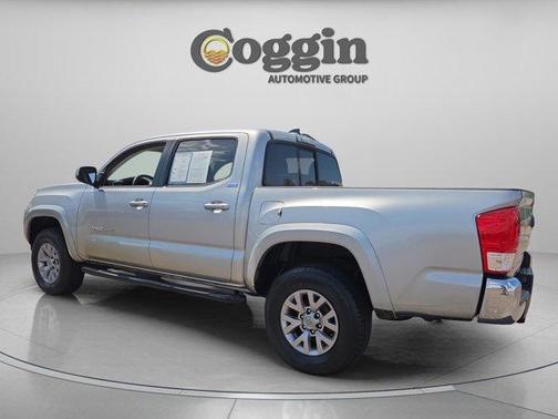 Silver Sky Metallic 2017 Toyota Tacoma SR5