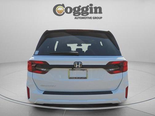 Platinum White Pearl 2026 Honda Odyssey EX-L