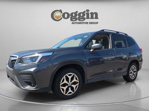 Magnetite Gray Metallic 2021 Subaru Forester Premium