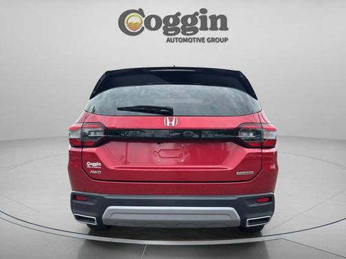 Radiant Red Metallic II 2023 Honda Pilot Touring