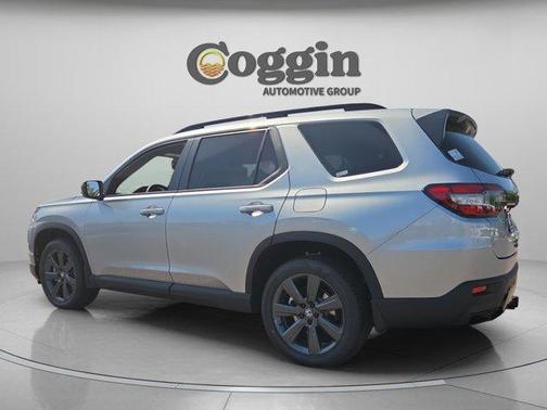 Solar Silver Metallic 2026 Honda Pilot Sport