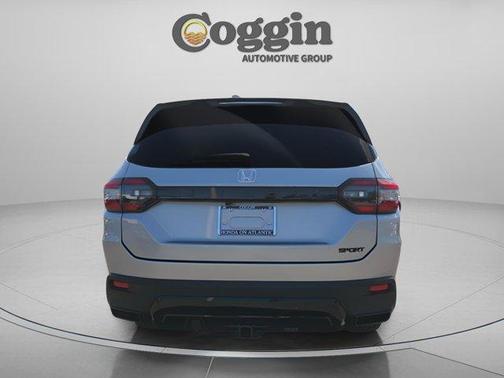 Solar Silver Metallic 2026 Honda Pilot Sport