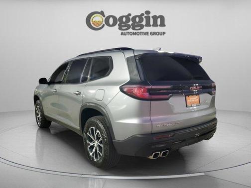 2025 GMC Acadia AT4