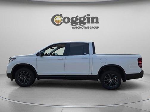 Platinum White Pearl 2026 Honda Ridgeline Sport